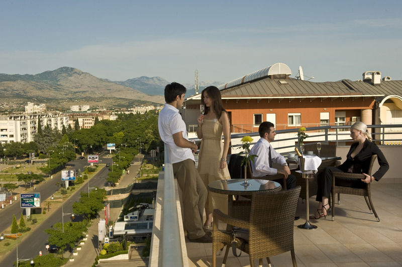 Aparthotel Premier Podgorica Restaurant foto